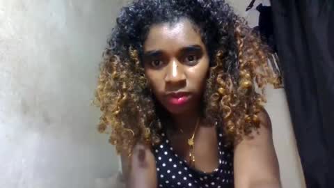 elina981 online show from June 2026 10:23:01 PM