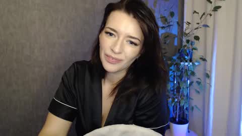 Elina online show from December 2024 03:47:01 AM