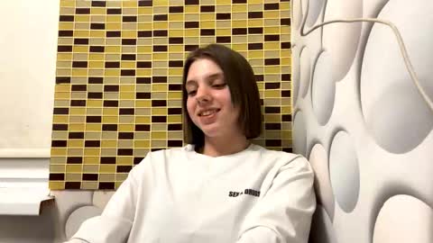 Snapshot of elinhelser chatting on October 2025 07:14:01 PM Elisa online show from October 2025 07:14:01 PM