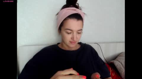 Snapshot of elisa_dove208 chatting on October 2025 05:03:02 AM elisa_dove208 online show from October 2025 05:03:02 AM