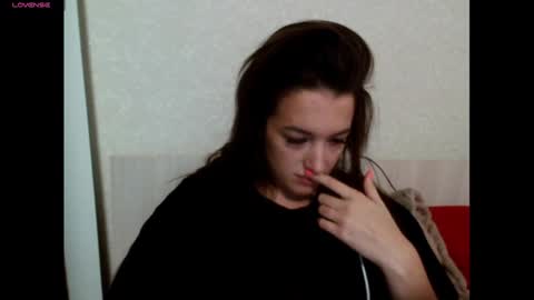 Snapshot of elisa_dove208 chatting on October 2025 01:42:01 PM elisa_dove208 online show from October 2025 01:42:01 PM