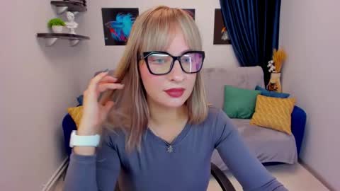 Elisabeth online show from January 2025 03:50:01 PM