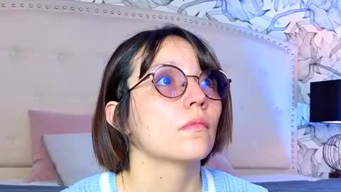 Eliza online show from May 2026 07:20:02 PM
