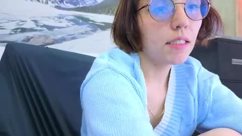 Eliza online show from June 2026 07:29:01 PM