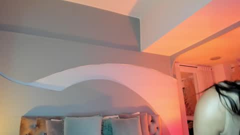 Eli online show from November 2025 07:46:01 PM