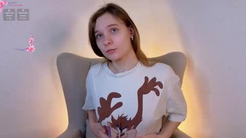 Elizabeth online show from March 2026 01:12:02 AM