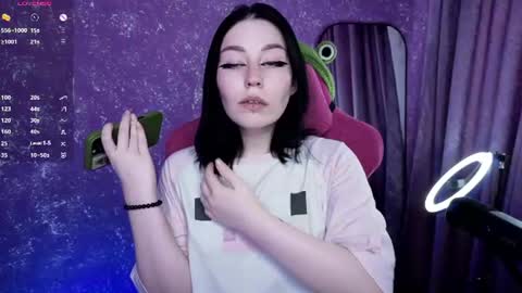 Snapshot of elizabethflowerr chatting on June 2026 06:58:01 AM Eli online show from June 2026 06:58:01 AM