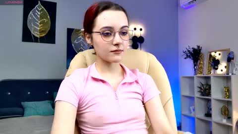 Snapshot of elizabethmilller_ chatting on November 2025 09:52:02 PM Elizabet online show from November 2025 09:52:02 PM