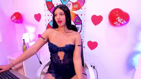 Elizabeth Rodrguez  online show from February 2025 03:17:02 PM