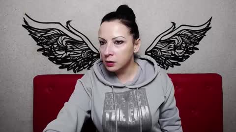 Snapshot of elizabethsho chatting on January 2025 06:10:02 PM ElizabethSho online show from January 2025 06:10:02 PM