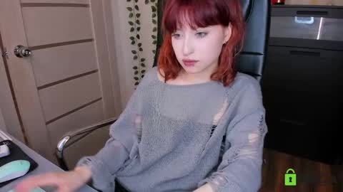 Snapshot of elizanik chatting on May 2026 12:18:01 AM Eliza online show from May 2026 12:18:01 AM