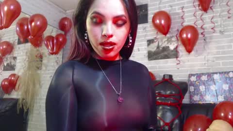   online show from March 2025 06:16:01 PM