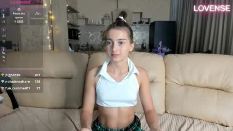 Eliz                               online show from March 2025 03:20:02 PM