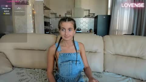 Eliz                               online show from September 2025 05:39:02 AM