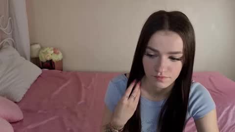Snapshot of elizzza_ chatting on October 2025 05:19:02 AM elizzza_ online show from October 2025 05:19:02 AM