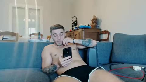 Snapshot of elkafit28 chatting on November 2025 10:15:02 AM elkafit28 online show from November 2025 10:15:02 AM