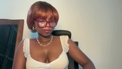 Ella online show from June 2026 10:51:02 AM