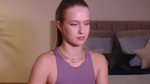 Ella online show from February 2025 07:34:01 PM