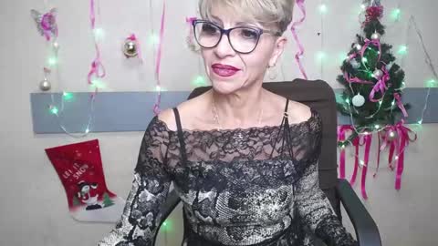 EllaBonito online show from January 2025 03:44:01 PM