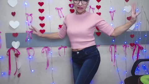 EllaBonito online show from February 2025 03:39:01 PM