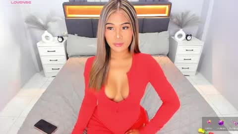 Snapshot of ellabrown_ chatting on May 2026 07:16:02 AM SINGLE PO online show from May 2026 07:16:02 AM
