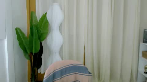 ELLA online show from February 2026 02:00:02 PM