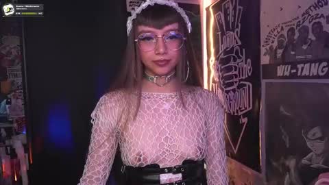 follow me on instagram .    online show from November 2025 03:49:01 PM