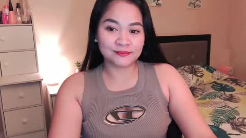 Snapshot of elleelle123 chatting on December 2024 02:34:02 AM Ann online show from December 2024 02:34:02 AM