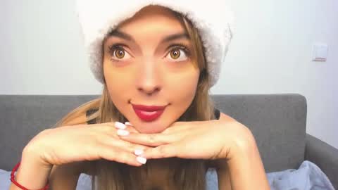 ellen_flow online show from December 2024 06:34:01 PM