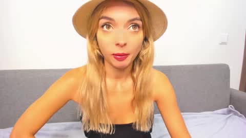 ellen_flow online show from February 2025 10:04:01 PM