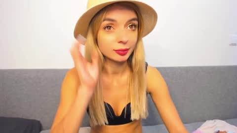 ellen_flow online show from March 2025 10:38:01 PM