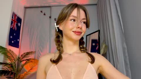 Snapshot of elli_harmon chatting on December 2024 03:04:01 PM Ellie  --- Ill see you either on Friday or Saturday and definitely on Sunday  online show from December 2024 03:04:01 PM