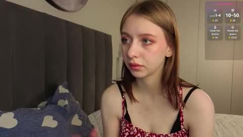 Ellie online show from November 2025 07:19:01 AM