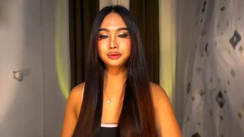 ellie online show from November 2025 05:25:02 PM