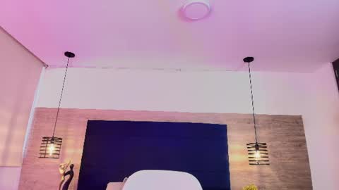 Snapshot of elliee_alves chatting on July 2026 02:53:02 PM elliee_alves online show from July 2026 02:53:02 PM