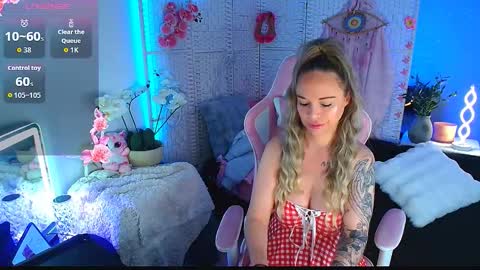EllieKarr online show from October 2025 11:16:02 PM