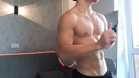 Snapshot of elliot_muscle04 chatting on September 2025 06:37:02 AM elliot_muscle04 online show from September 2025 06:37:02 AM