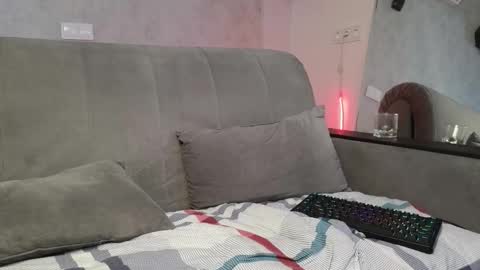 Snapshot of elliot_muscle04 chatting on January 2026 07:11:01 PM elliot_muscle04 online show from January 2026 07:11:01 PM