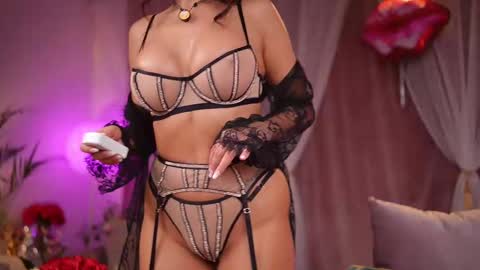 Snapshot of ellismeow chatting on February 2025 08:37:01 PM Ellis online show from February 2025 08:37:01 PM