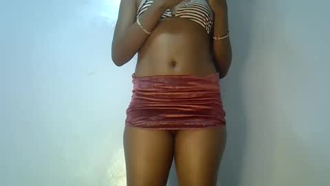 Snapshot of elllanna chatting on March 2025 10:28:02 PM elllanna online show from March 2025 10:28:02 PM