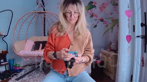 Ella Bella Bo Bella online show from January 2025 06:13:01 PM