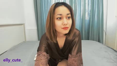 Elly Cute  online show from November 2025 03:20:01 AM