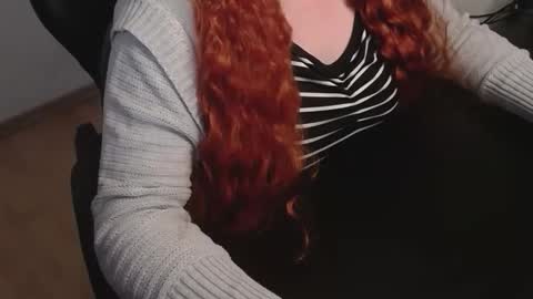 Elly online show from February 2026 09:02:01 PM