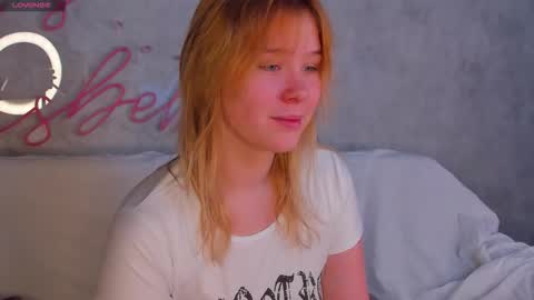 ellya_castro online show from September 2025 12:12:01 AM