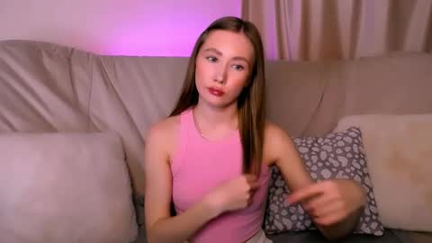 Snapshot of ellycolins_ chatting on March 2026 03:12:01 AM Elly online show from March 2026 03:12:01 AM