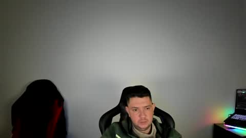 Snapshot of elmerfu chatting on February 2025 10:34:02 PM Elmer online show from February 2025 10:34:02 PM