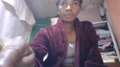 elodynarcisse online show from November 2025 02:09:01 PM