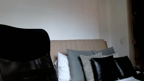 elosocazador online show from December 2024 01:22:02 PM