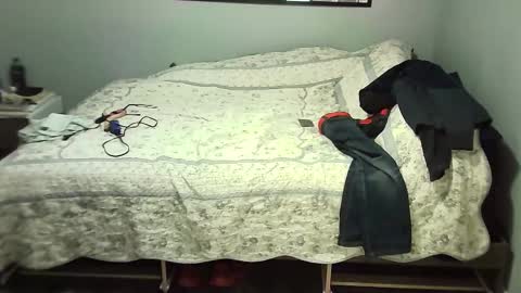 Elpouro online show from November 2025 06:24:02 PM