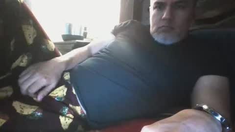 Snapshot of elvecinoequipadote chatting on February 2026 06:22:02 PM Peter spidy online show from February 2026 06:22:02 PM